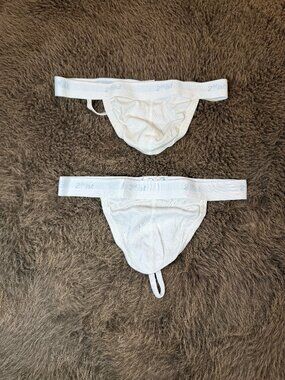 2(X)IST Men’s Y Back Thong White XL 2 Pack New Without Box